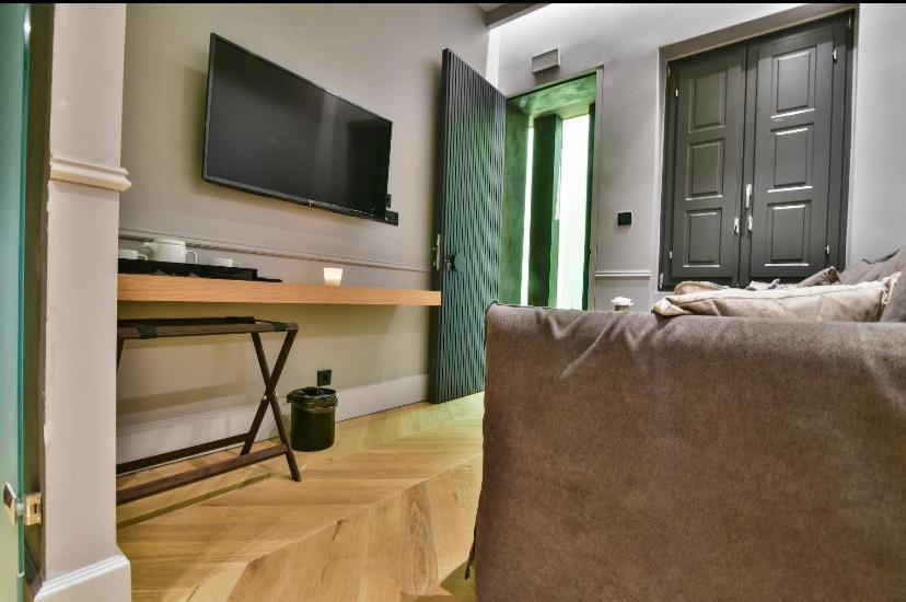 Nikiou Suites Luxury Residence Афины Экстерьер фото